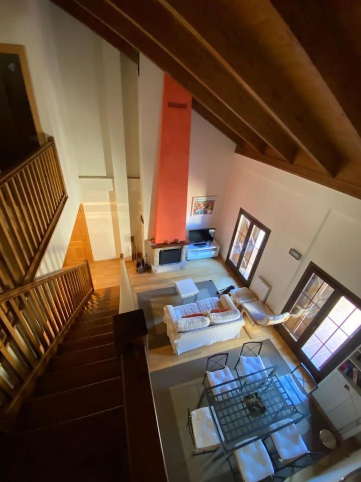 Coqueto Apartamento Duplex Фискал Екстериор снимка