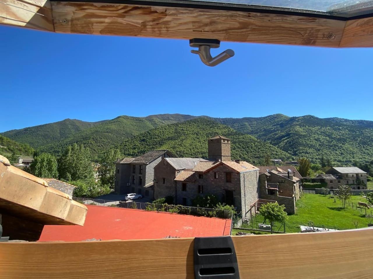 Coqueto Apartamento Duplex Фискал Екстериор снимка